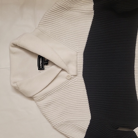 EXPRESS Men's Pullover Sweater  Size Medium - Picture 4 of 5